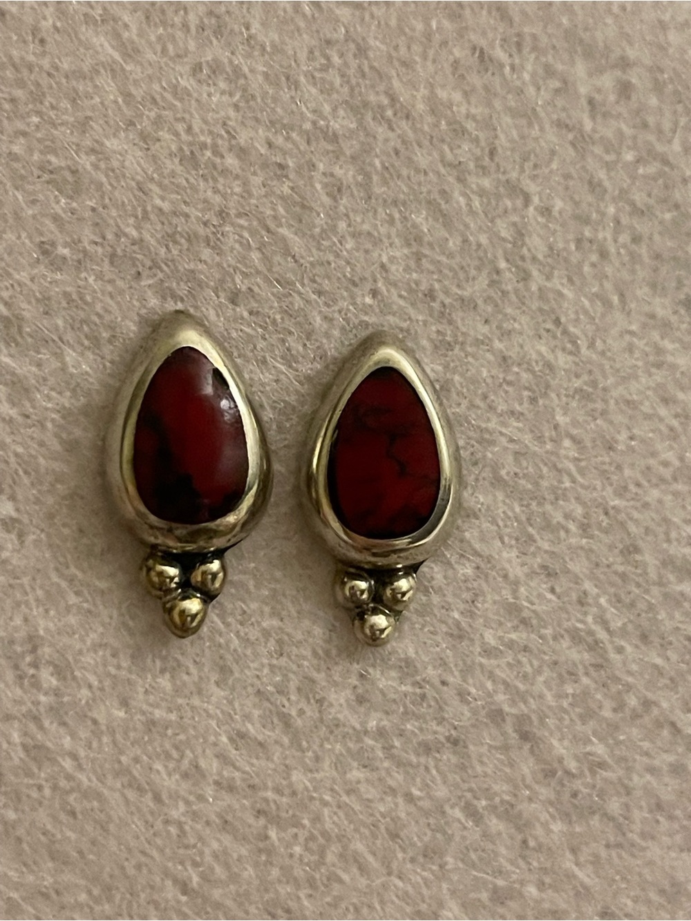 Vintage Mexico Sterling Silver Red Jasper Teardrop Cabochon Post Earrings 925